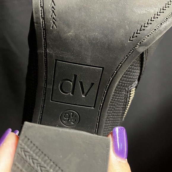 DV by Dolce Ankle Booties, Size 9.5, gently worn, Black - Picture 4 of 7
